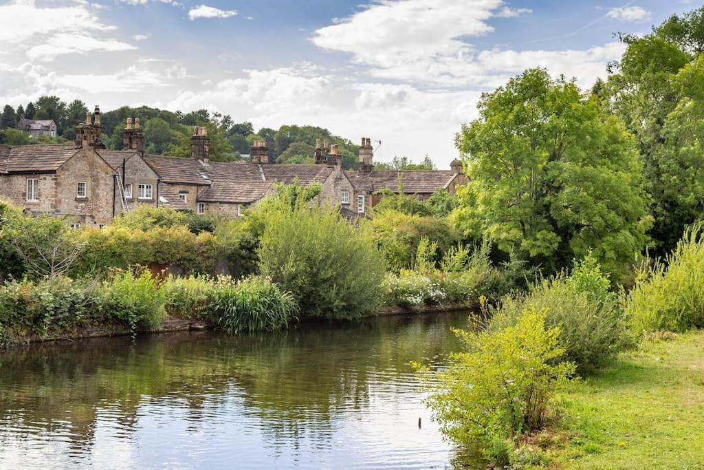 The Artists Loft - A Superb Cottage Sensitively Converted From A Grade II Listed 17Th Century Building Bakewell Esterno foto