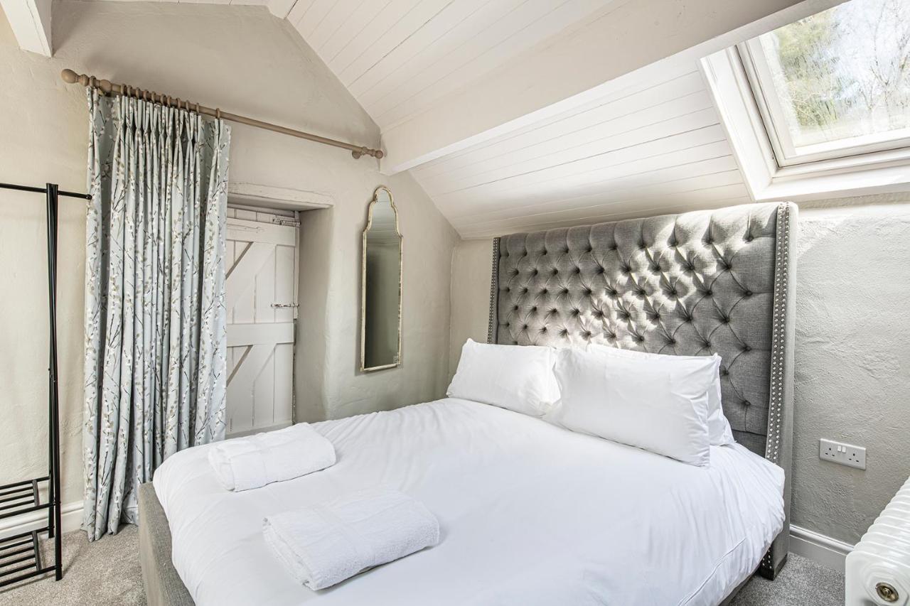 The Artists Loft - A Superb Cottage Sensitively Converted From A Grade II Listed 17Th Century Building Bakewell Esterno foto