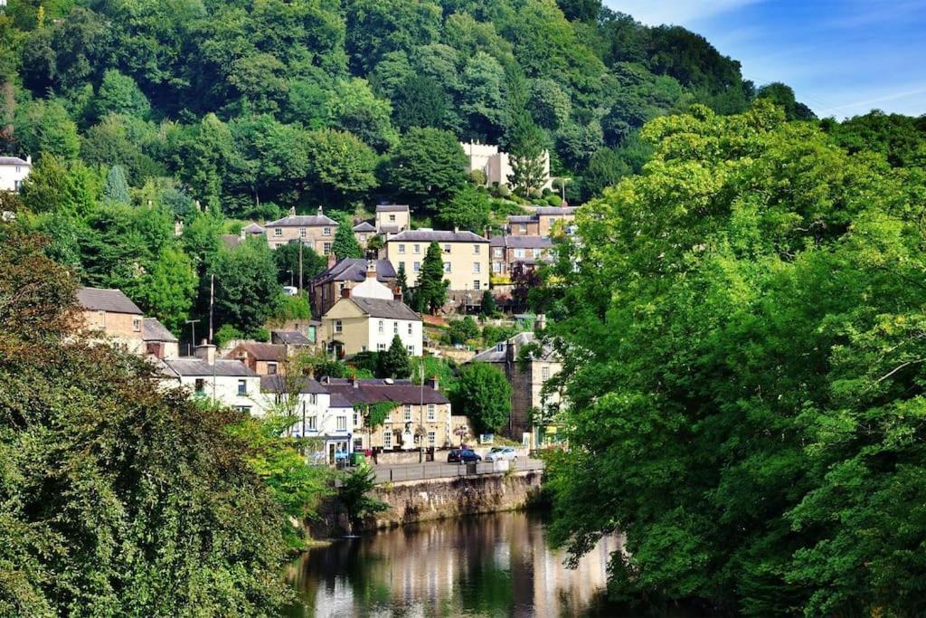 The Artists Loft - A Superb Cottage Sensitively Converted From A Grade II Listed 17Th Century Building Bakewell Esterno foto